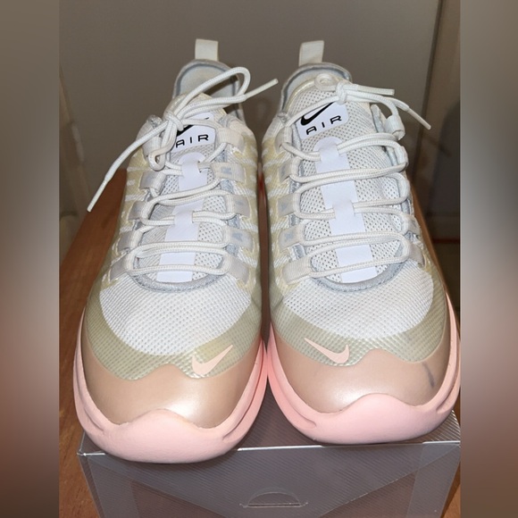 NIKE Air Max Axis 's Running Shoes For Women - Picture 6 of 11